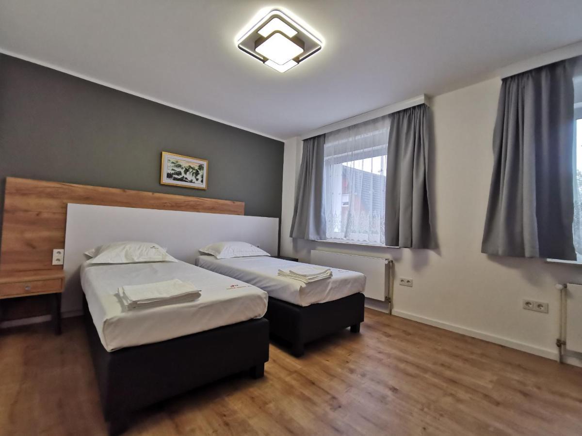 Home Inn Hotel Dormagen Ruang foto