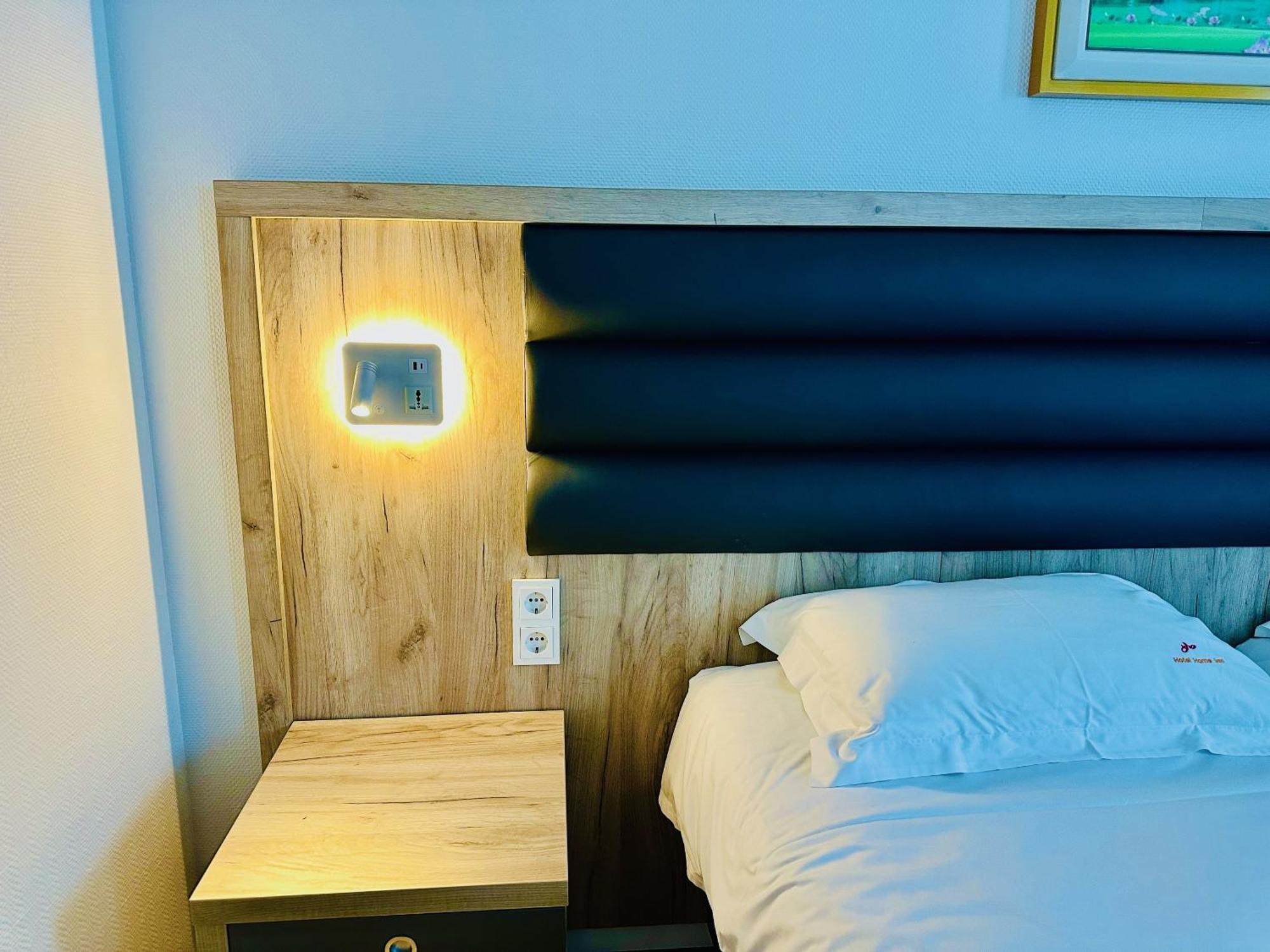 Home Inn Hotel Dormagen Ruang foto